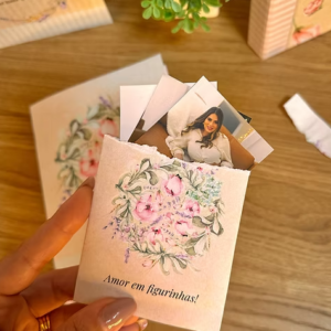 ÁLBUM AMOR EM FIGURINHAS