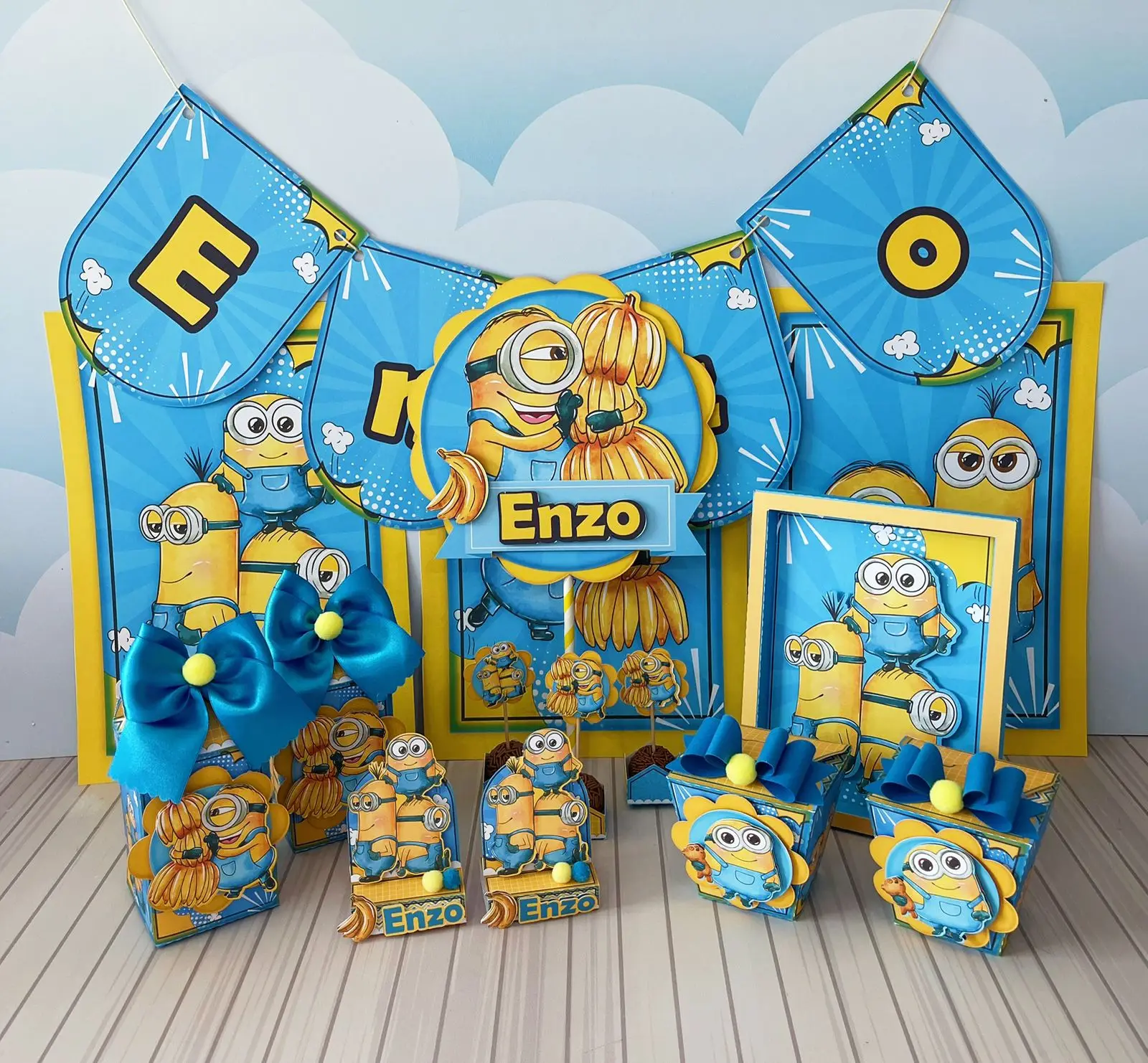 MINIONS 22 FESTAS - MINIONS - Imagem 1